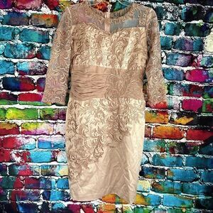 NWT Marcobor Embroidered 3/4 Sleeve Formal Dress Large